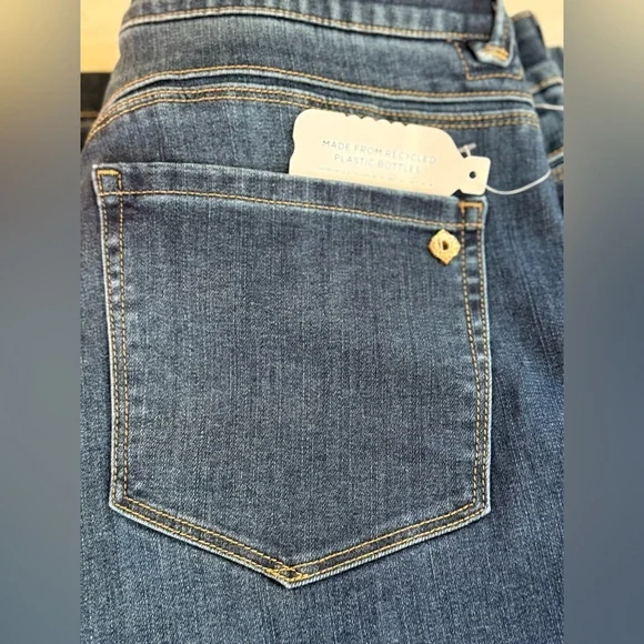 Democracy Dark Wash Wide Leg Jeans - Picture 2 of 4